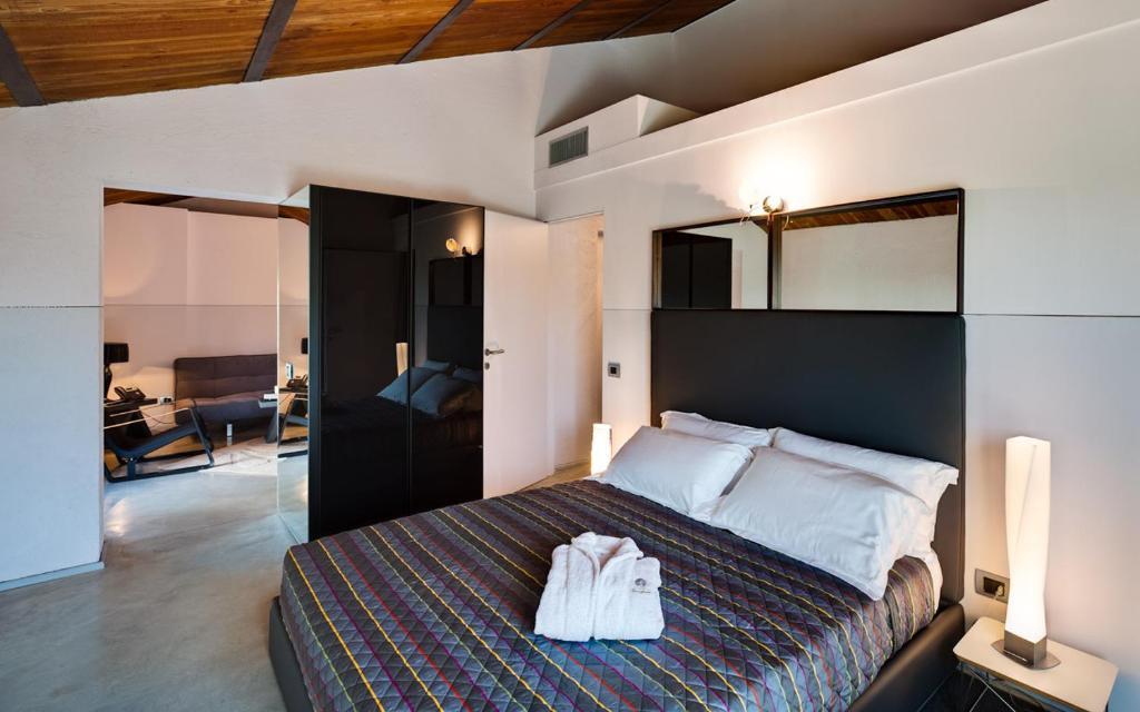 Hotel Il Tesoro Living